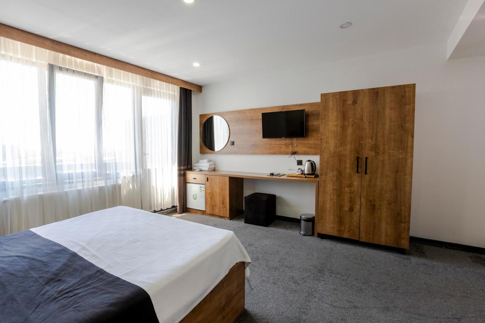 Acar Airport Hotel Arnavutkoy Экстерьер фото